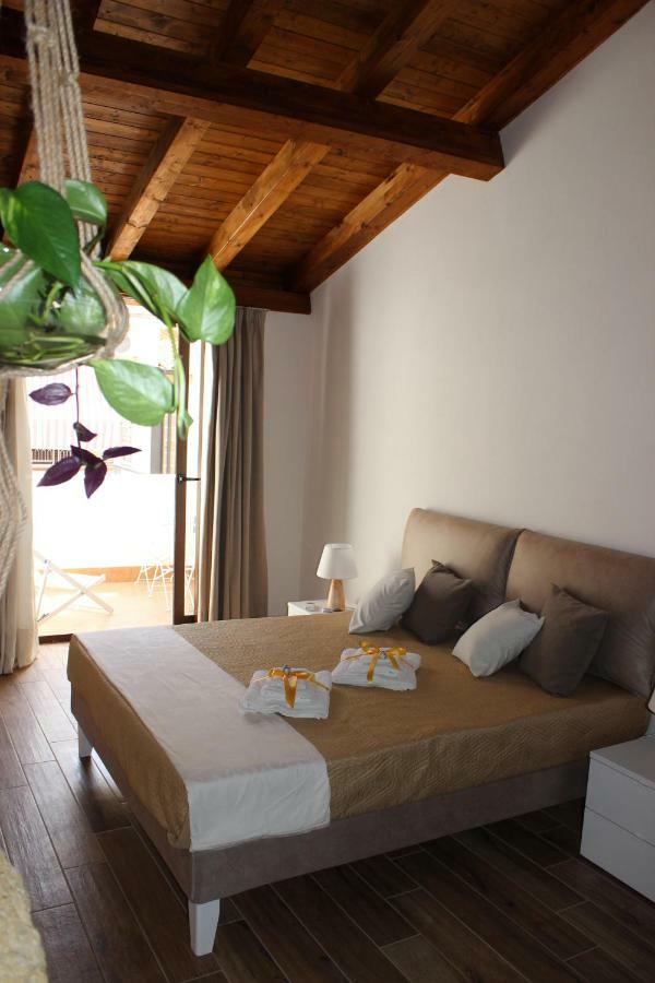 Guest House Zio Michele - Cinisi Ngoại thất bức ảnh