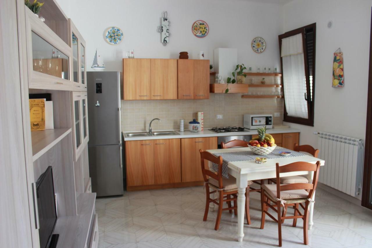 Guest House Zio Michele - Cinisi Ngoại thất bức ảnh